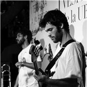 Clases de bajo eléctrico, guitarra eléctrica y producción musical